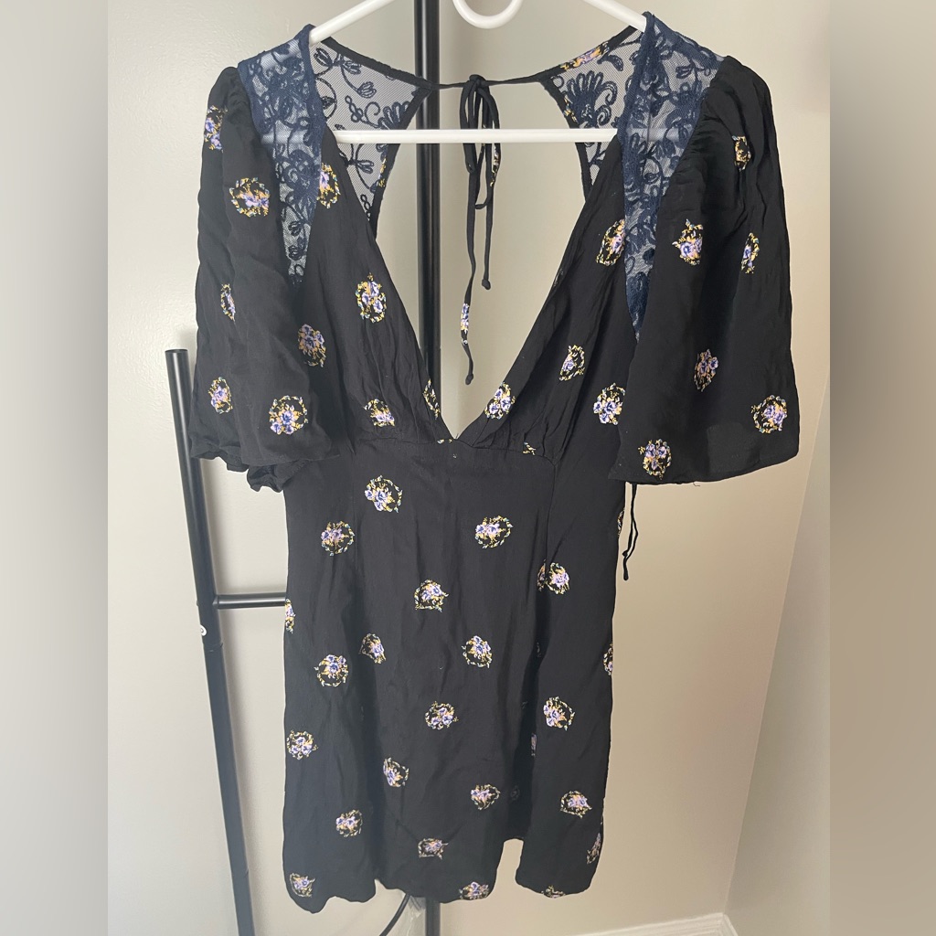 Free People, Size 0, Detailed Black Dress
